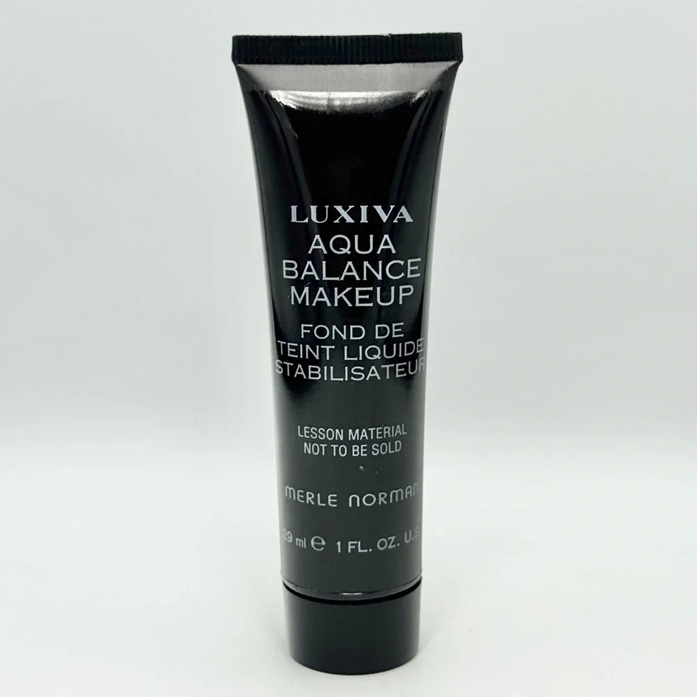 Merle Norman Luxiva Aqua Balance Makeup - ML34 - 1 fl. oz. - Picture 1 of 3